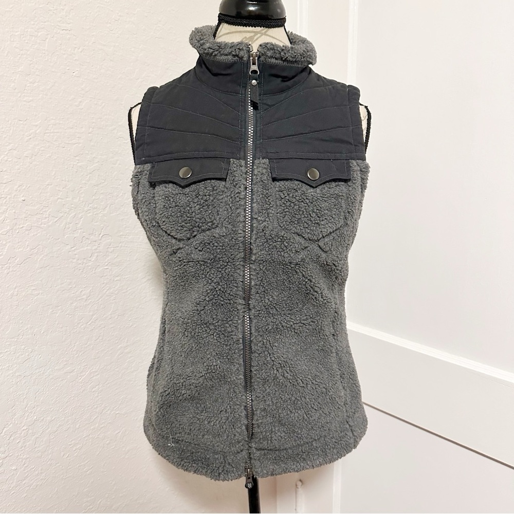 Royal Robbins Sherpa Vest